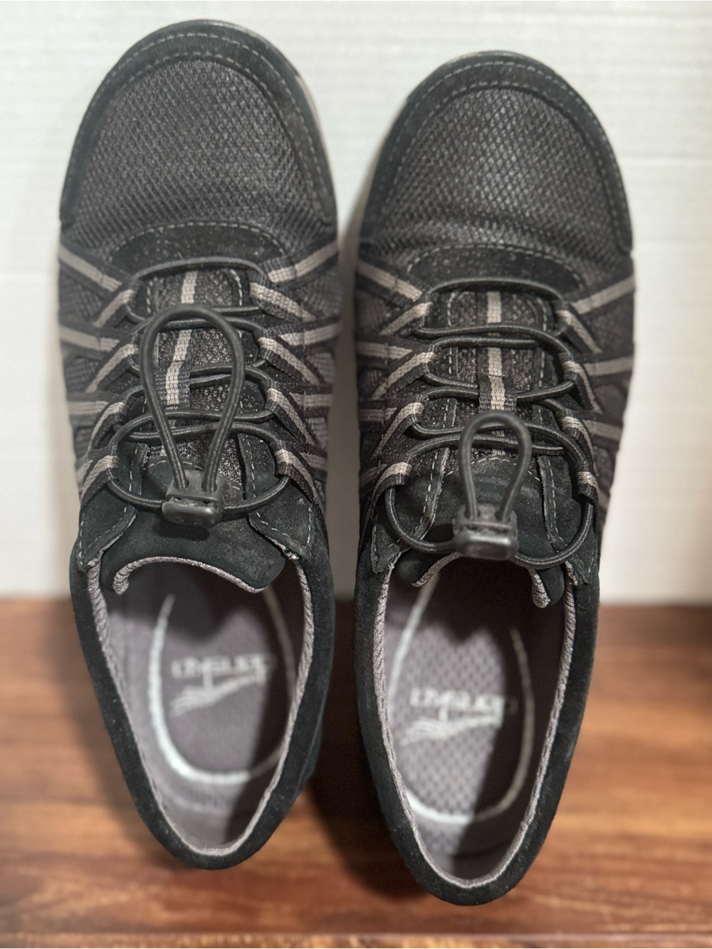 Dansko Women's Comfort Walking Shoes Black Gray Slip-On Athletic Sneakers Sz 37